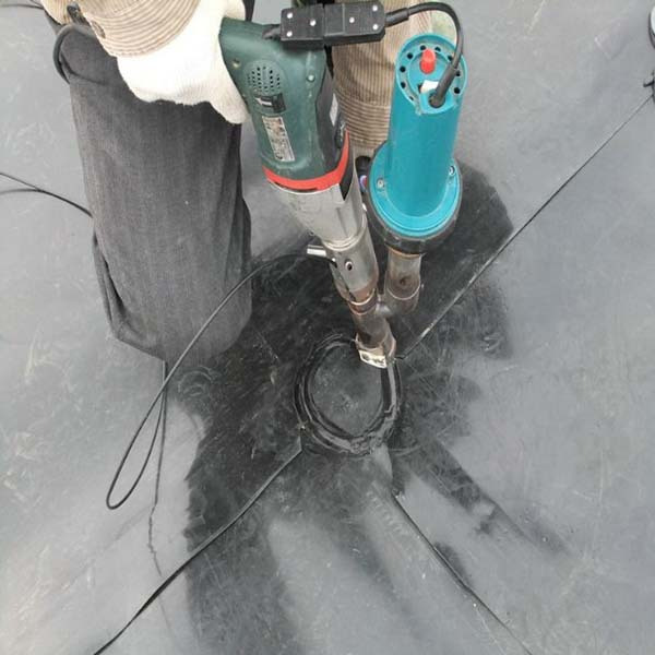 复合精品无码一区二区三区水蜜桃承传铺设及焊接实验达标