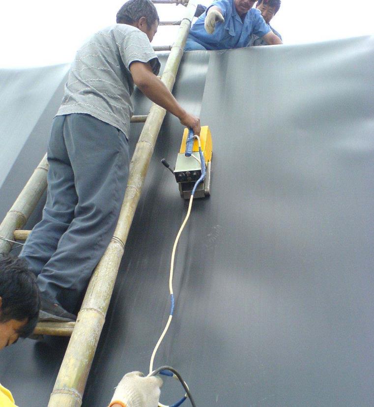 精品无码一区二区三区水蜜桃承传的焊接与铺设